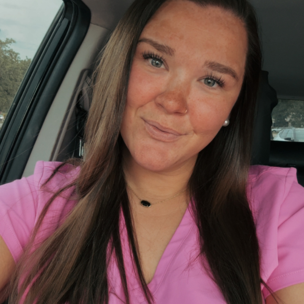 Emileeb1615 Avatar